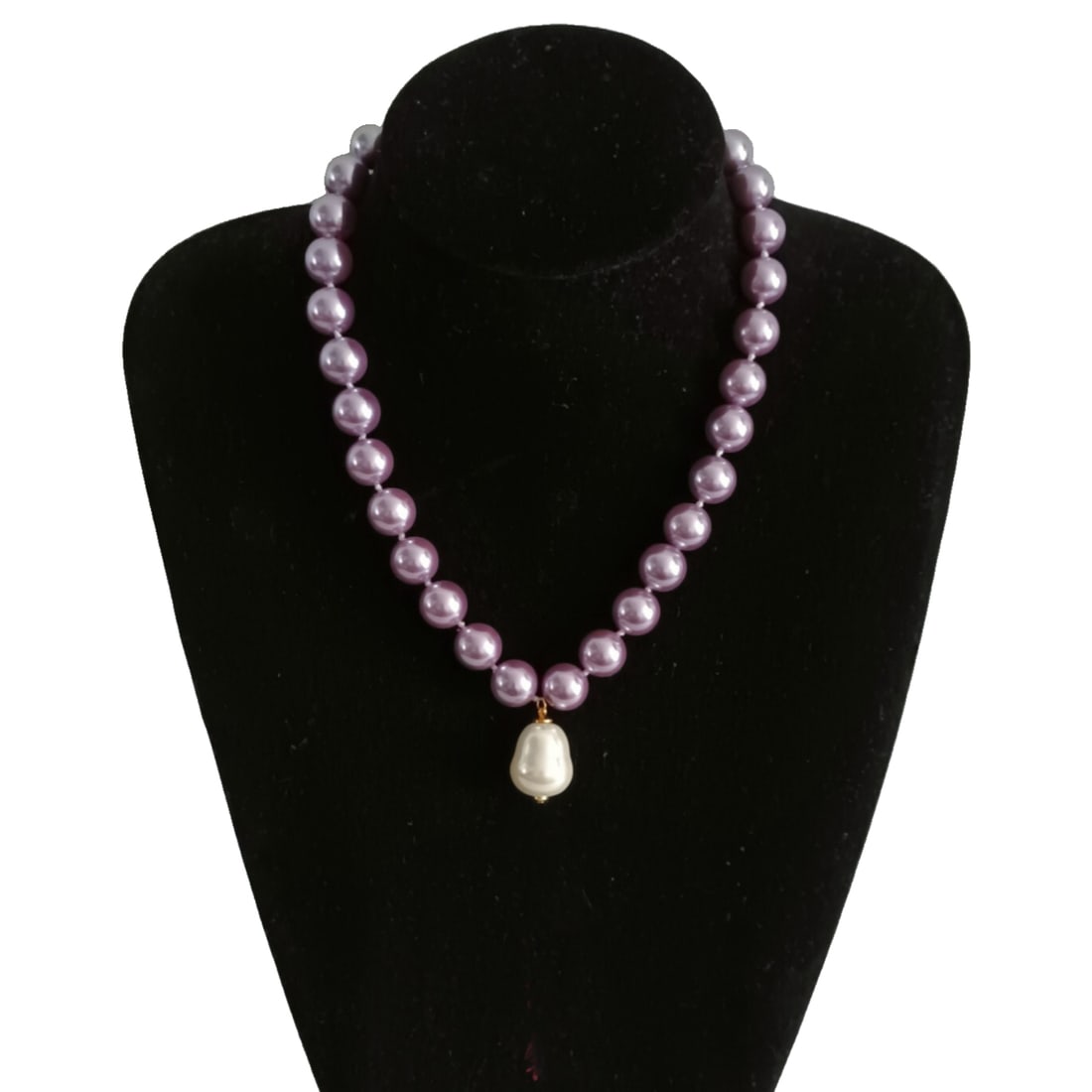 Purple Amethyst Pearl Necklace: Purple Amethyst Pearl Necklace, diameter 1.2 cm, total length 42 cm, weight 96 grams Freight: 1.International Shipping: Foreign shipping costs are determined by the destination. 2.Photos, descriptions
