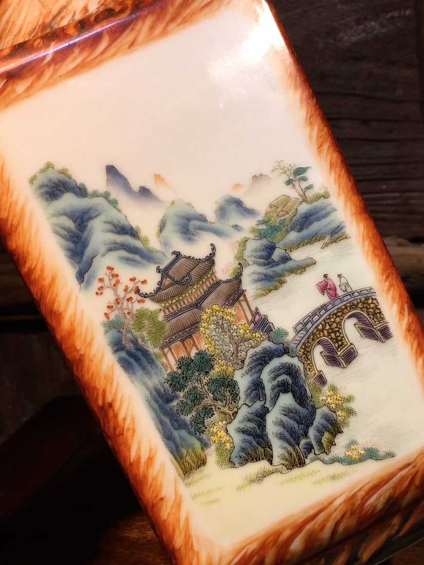 Enamel-painted porcelain wood grain glaze square vase with openwork floral design - 3