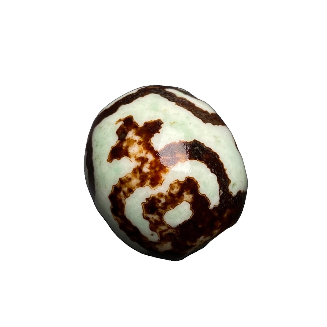 Barley offerings to treasure vases and dzi beads (1 of 10)