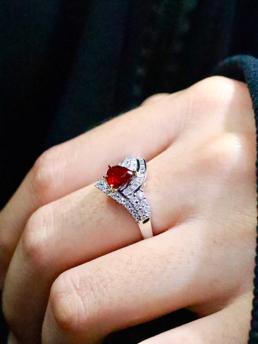18K Untreated Ruby Ring - 6