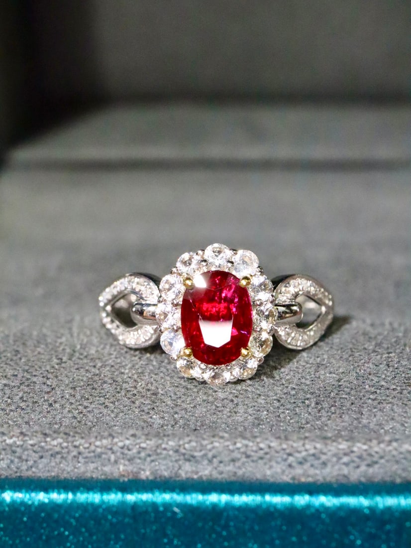 18K Unheated Ruby Ring (1 of 6)