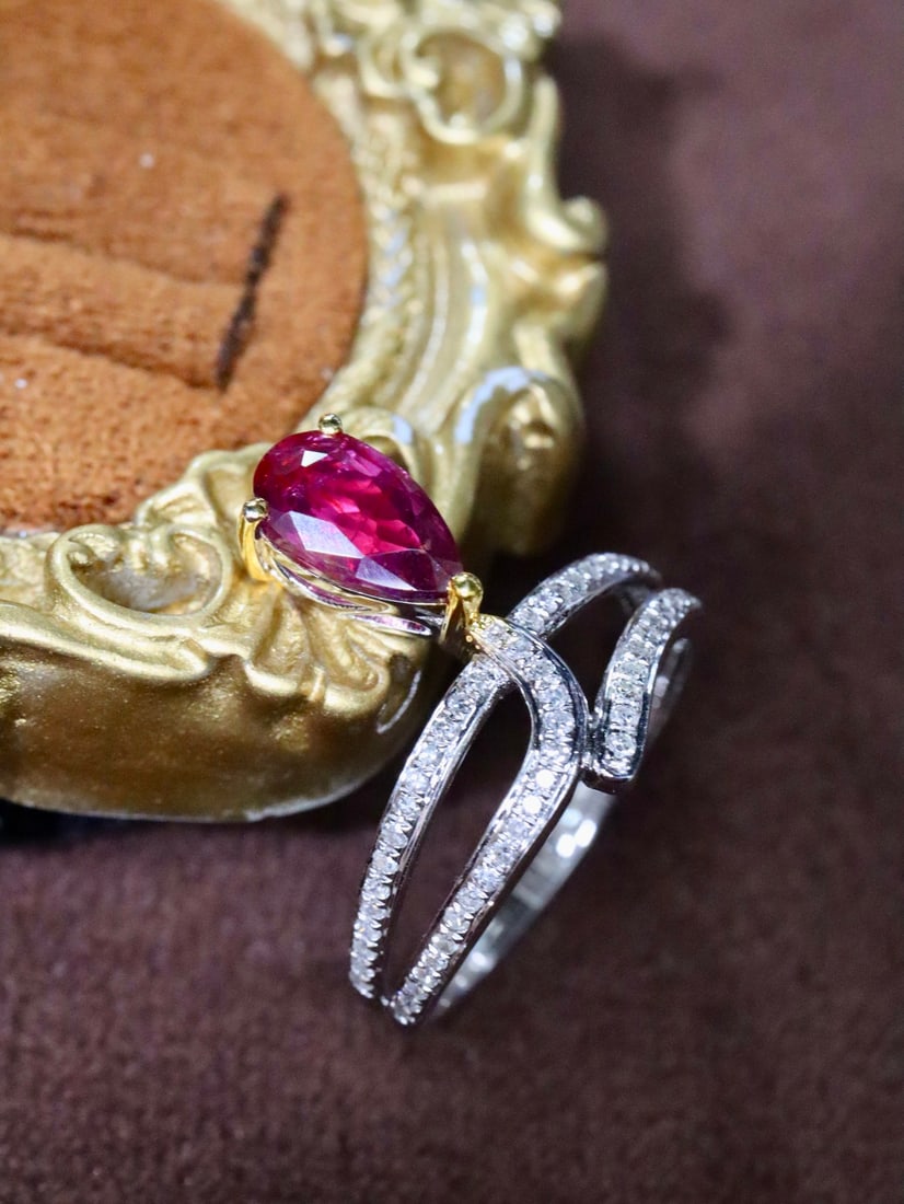18k Ruby Ring - 3