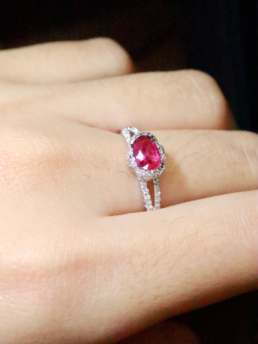 18k Ruby Ring - 5