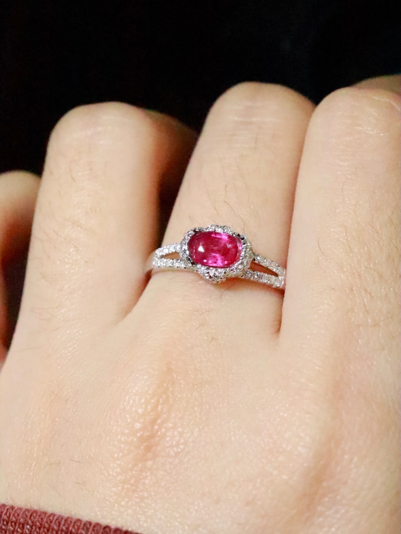 18k Ruby Ring - 6