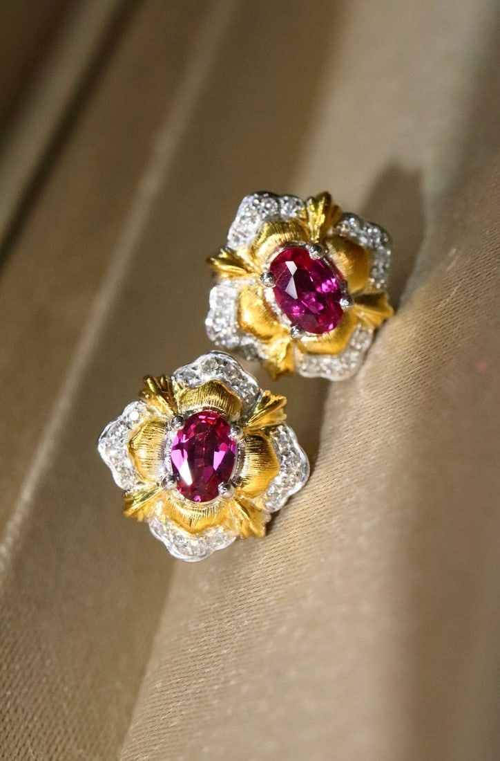 PT950 Ruby Earrings (1 of 5)