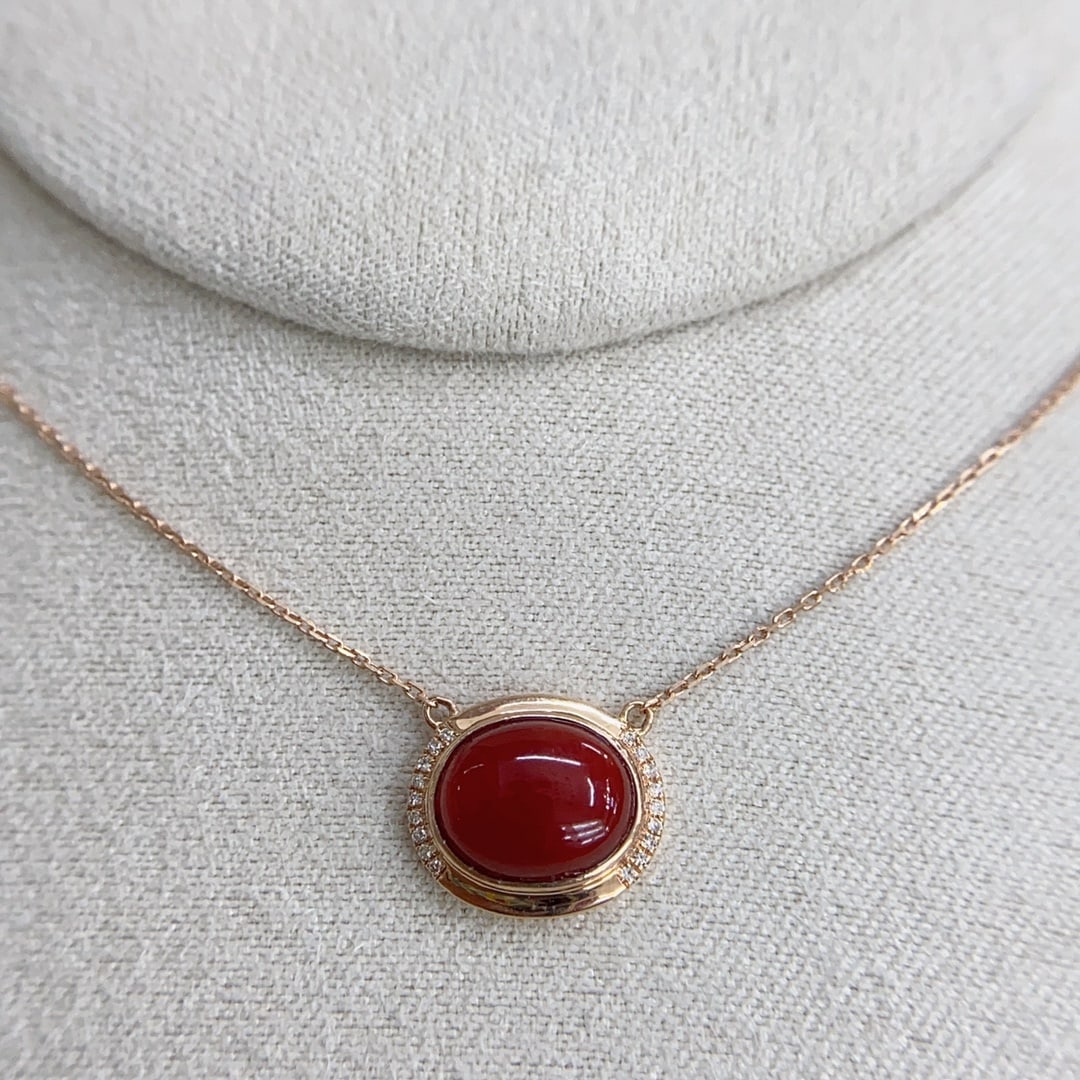 18k Gold Plated Diamond Red Coral Collar Necklace: Akabane Black Ox Blood Noodle18k gold set with diamonds, jelly textureNaked stone size 9.5×8mm