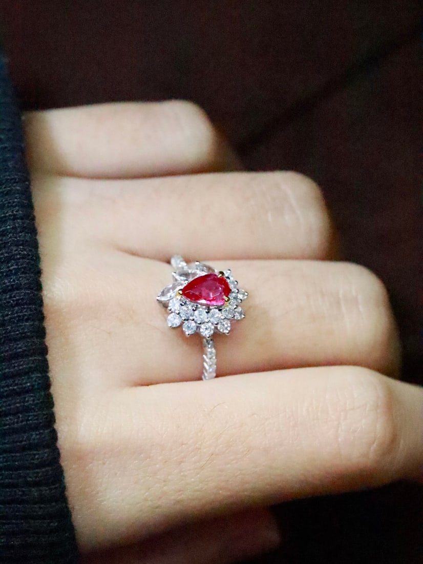 18K Untreated Ruby Ring - 4