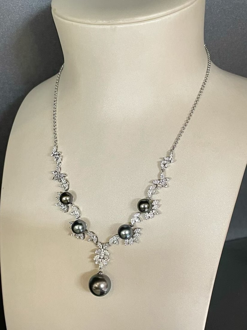 925 Sterling Silver Tahitian Pearl Necklace: 925 Sterling Silver Tahitian Pearl Necklace, 8-14mm with Slight Blemishes