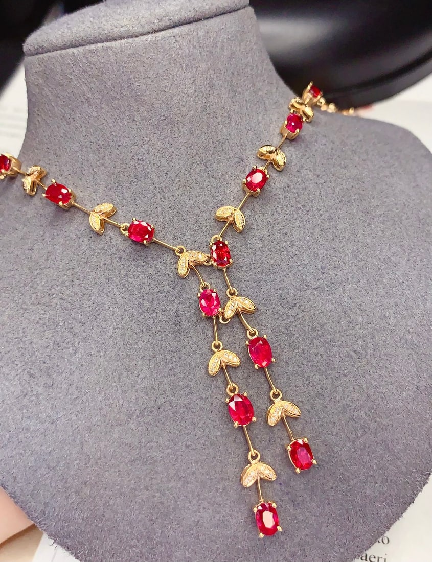 18k Natural Ruby Necklace (1 of 5)