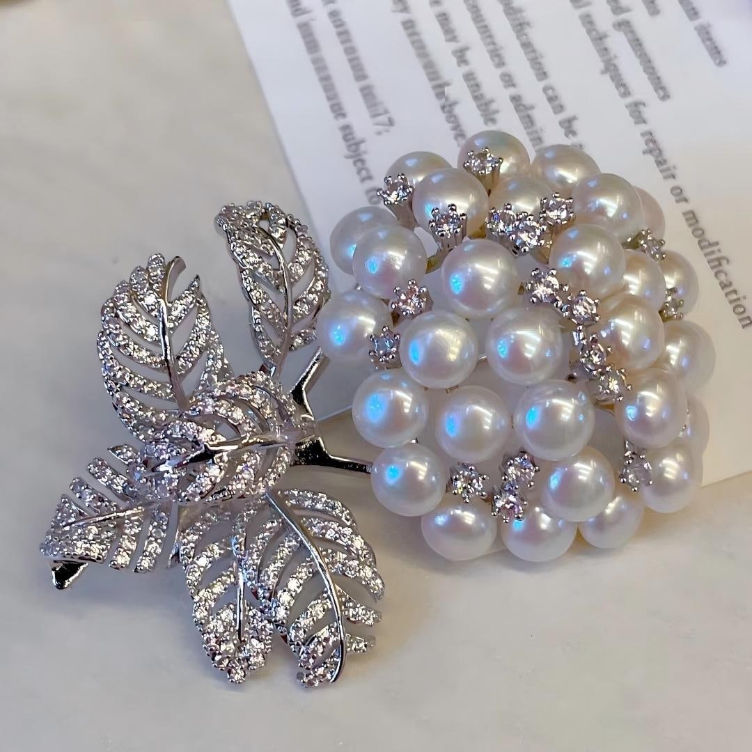 Freshwater Pearl Brooch: Most beautiful luxury multi-bead brooch with fully lustrous freshwater non-nucleus pearls, a match to big brands.
