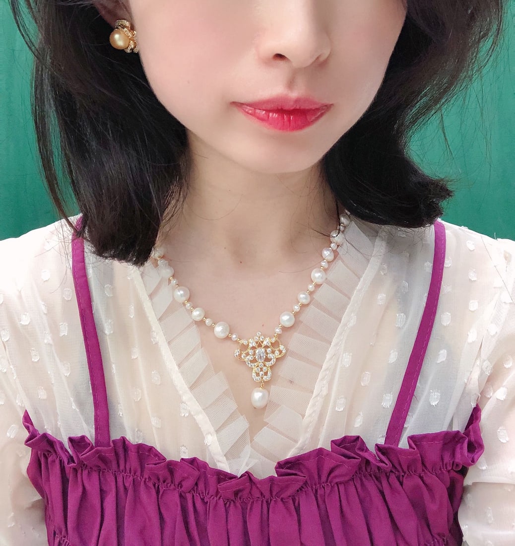 Pearl Necklace: Grey Pearl 4-10mm Approximately