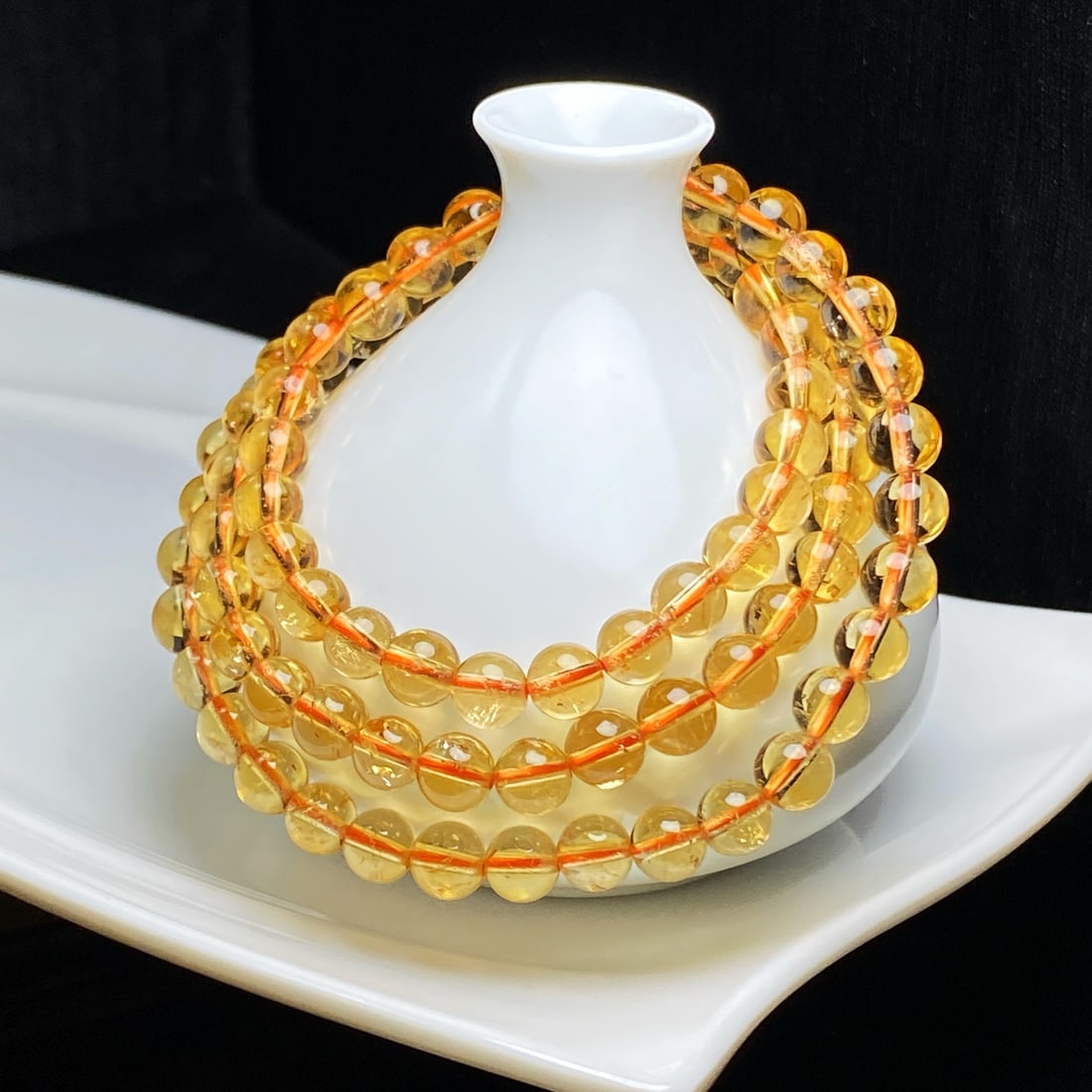 Natural Citrine Bracelet: Natural yellow crystal multi-layer bracelet, [strong][strong] brings wealth and wards off evil, helps to relieve stress and tension, benefits the digestive system, especially the stomach, can attract