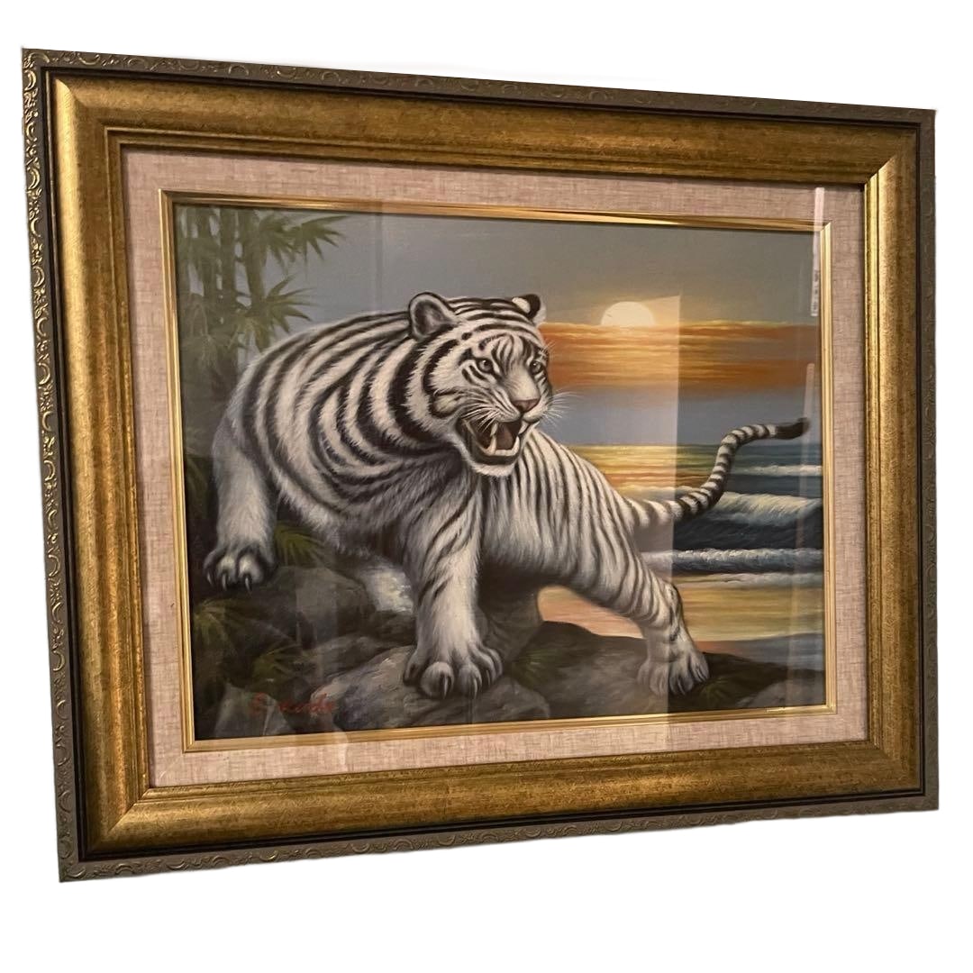Mr. Kudo Eiji's oil painting Roaring White Tiger under the Rising Sun (1 of 4)