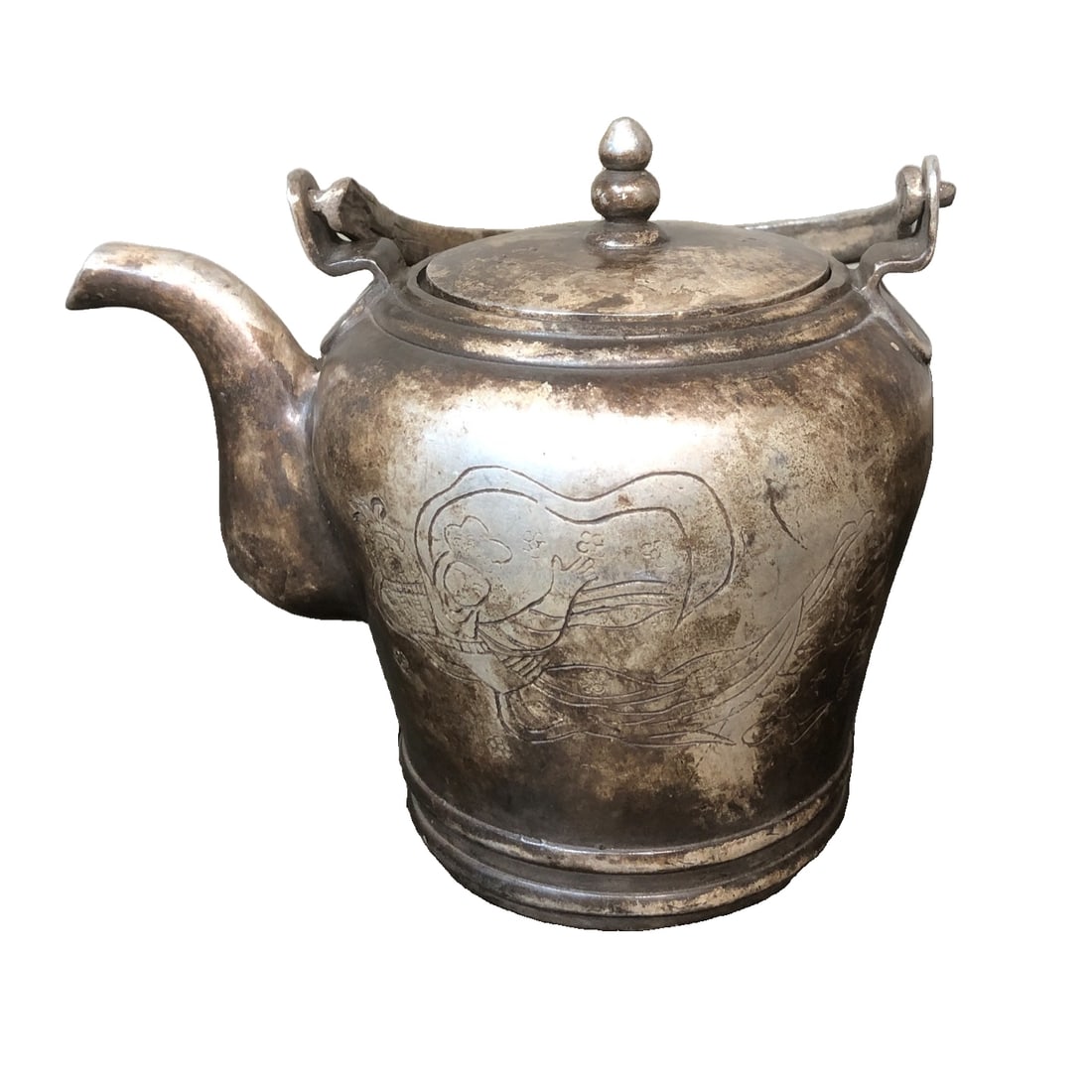 White Copper Gilded Silver Teapot from the Third Year of the Republic: Silver-plated Baiming bronze teapot from the third year of the Republic of China, with a mature and spicy patina, perfect condition, large and imposing shape, measures 15 cm in length, 11 cm in width,