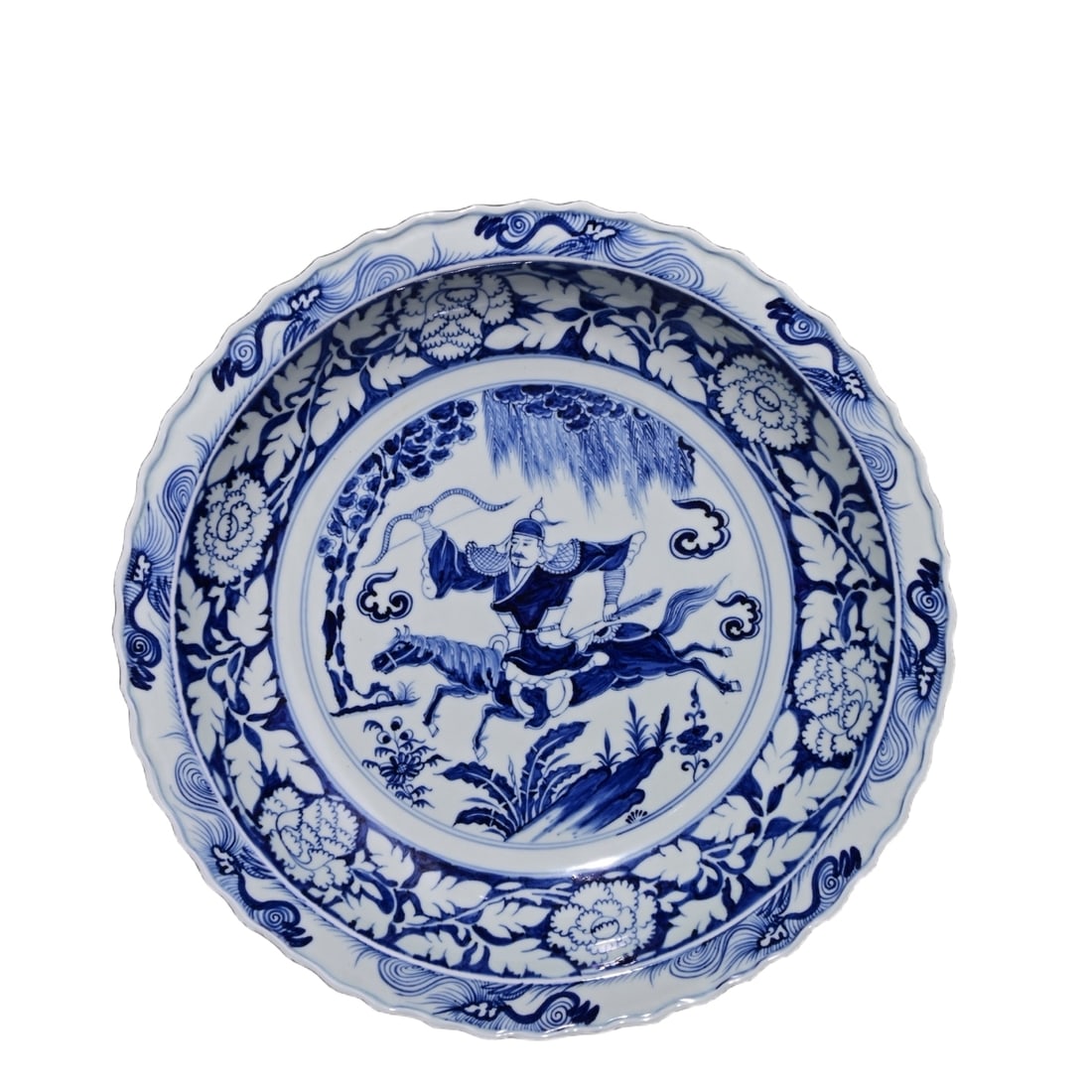 Yuan Dynasty Blue and White Carved Qianlong Imperial Military General Pattern Appreciation Plate (1 of 10)