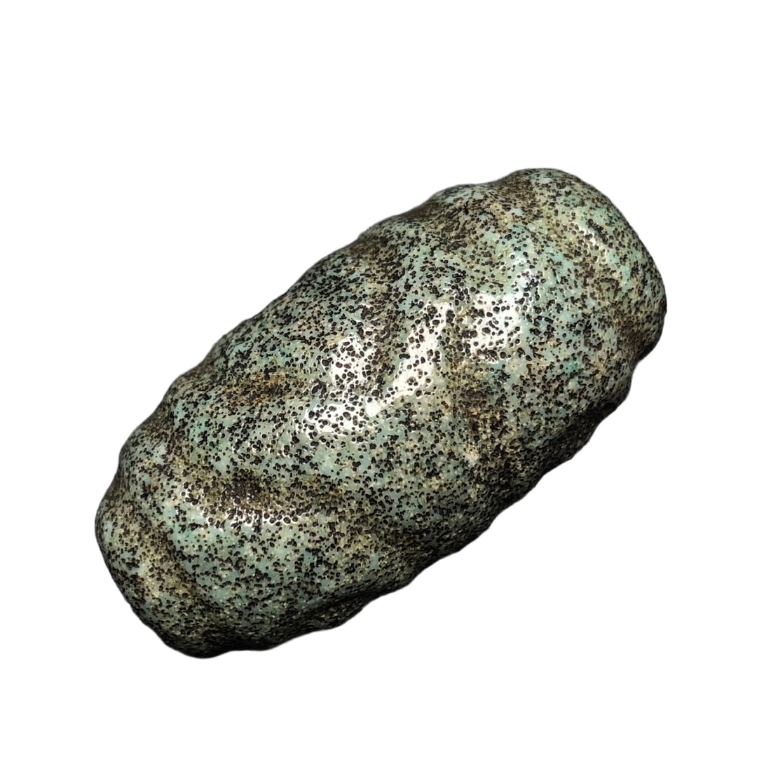 Green available heaven bead: Green available Tianzhu, with a mature patina, details as shown in the picture, size 3.7×2 cm, weight 20 grams Freight: 1.International Shipping: Foreign shipping costs are determined by the