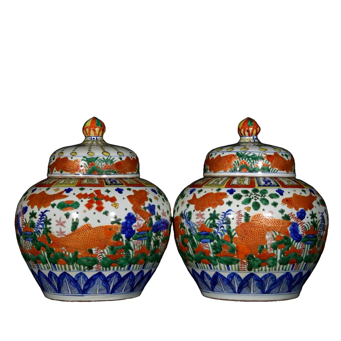 Pair of Ming Jiajing Doucai Covered Jars with Goldfish and Algae Pattern (1 of 10)