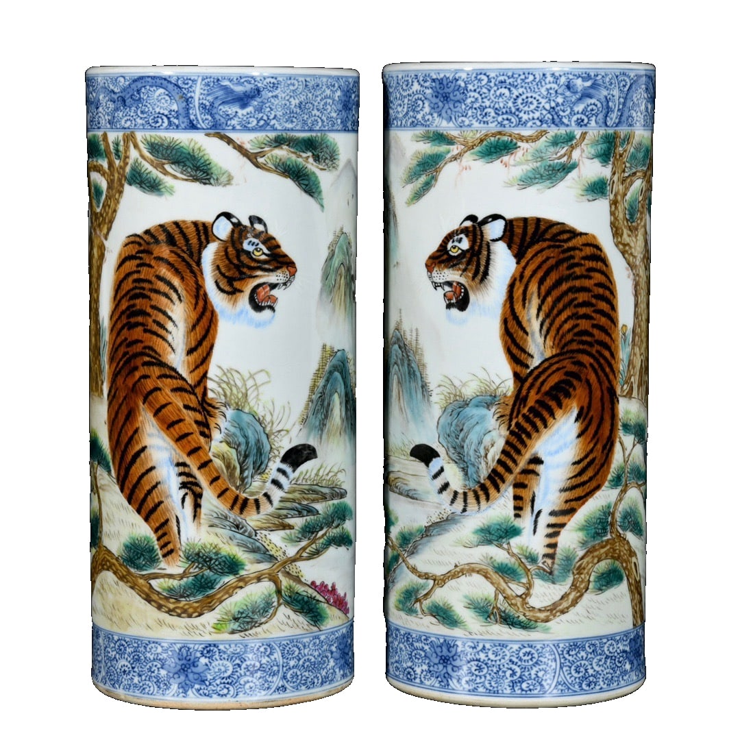 Republic of China Period Bi Yuanming Powder Color 'Majestic Over Mountains and Rivers' Tiger Pattern (1 of 10)
