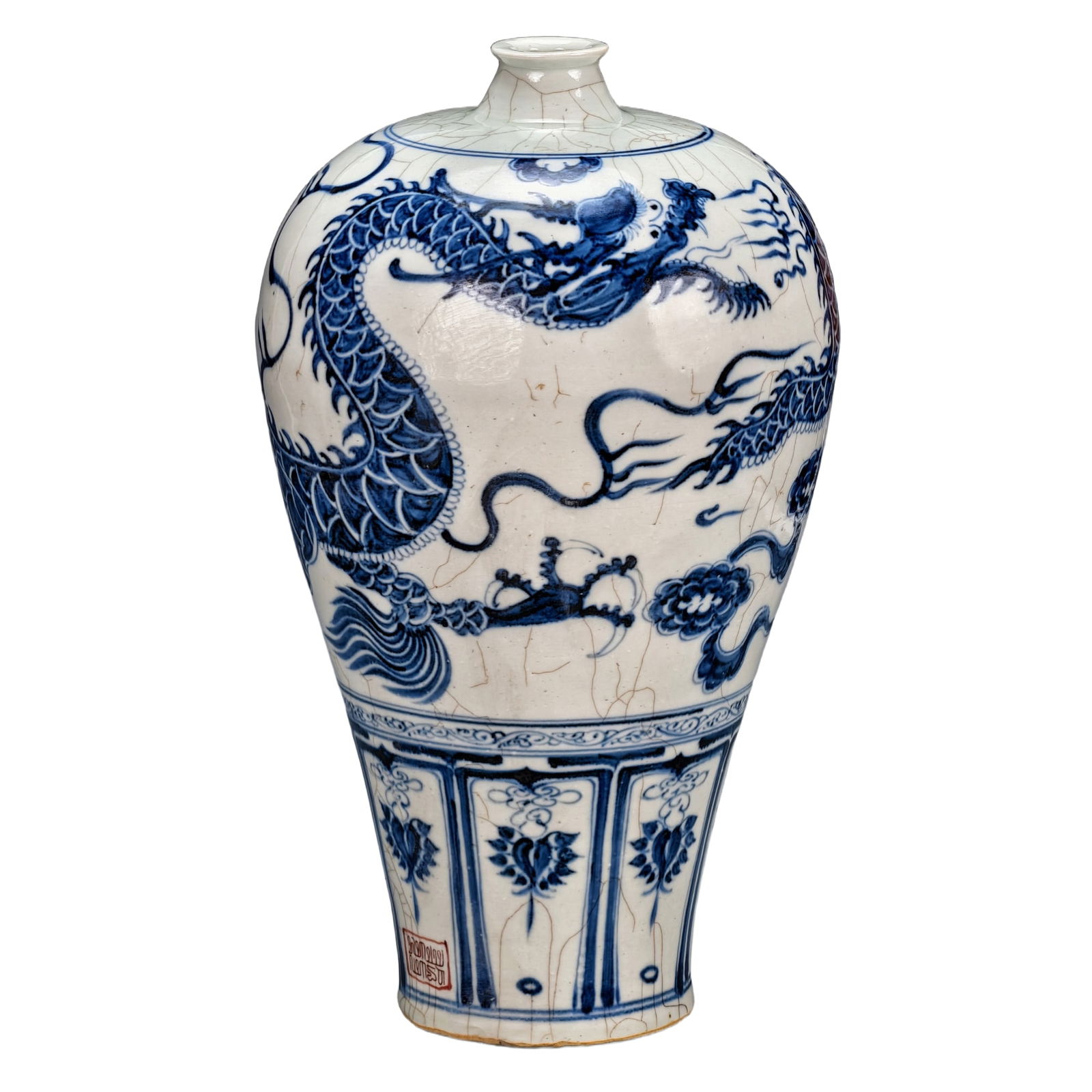 Yuan Dynasty Blue and White Porcelain Vase with Dragon Design and Clouds: A blue and white porcelain vase from the Yuan Dynasty, featuring a full-body design of a dragon piercing through clouds. The height is 44 cm and the width is 25.5 cm.The vase has a traditional shape,
