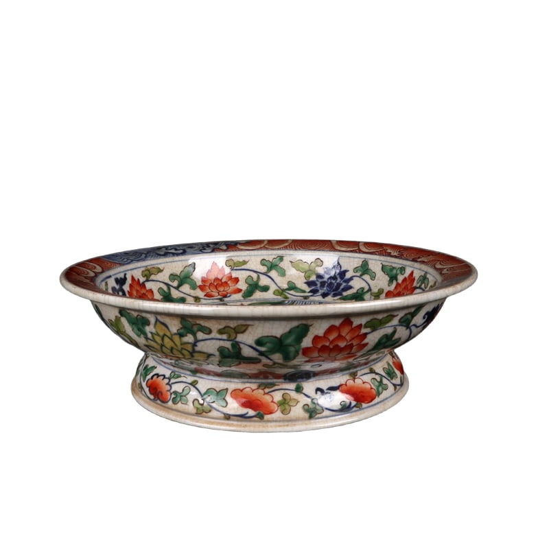 Ming Dynasty Xuande Multicolored Fish and Algae Pattern High-foot Fruit Plate (1 of 10)