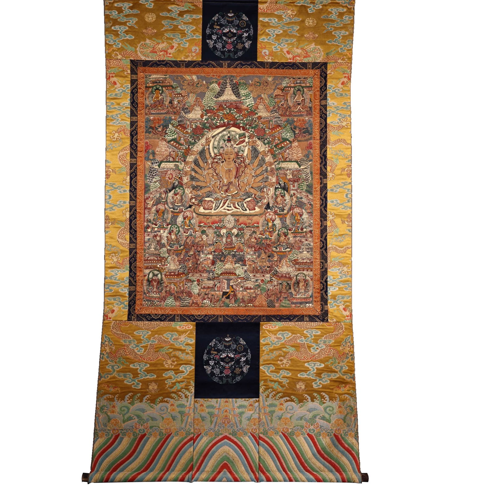 Ming Dynasty Natural Mineral Pigments Hand-Painted Zun Ti Buddha Mother Thangka: Top-tier Ming dynasty artist hand-painted pure natural mineral pigments Thangka of Bodhisattva of Compassionate Action Exquisite craftsmanship Height 1.5 meters, width 80 centimeters Leather painting