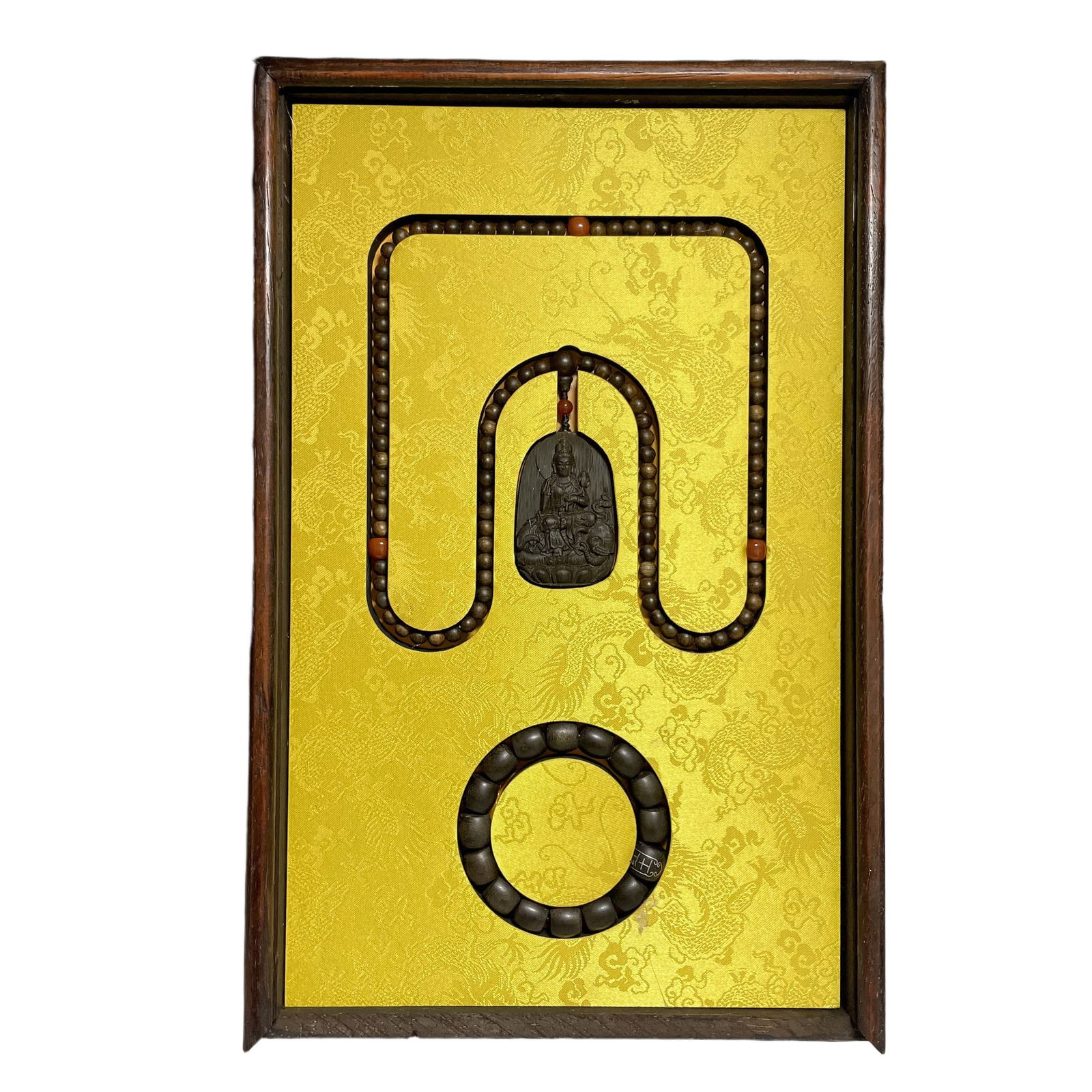 Two-piece set of precious agarwood (1 of 10)