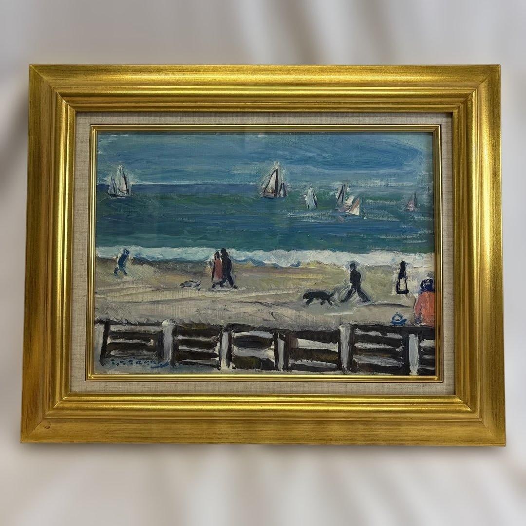 Takeshi Karakawa photographed at Omaha Beach (Normandy) on Sunday. (1 of 9)