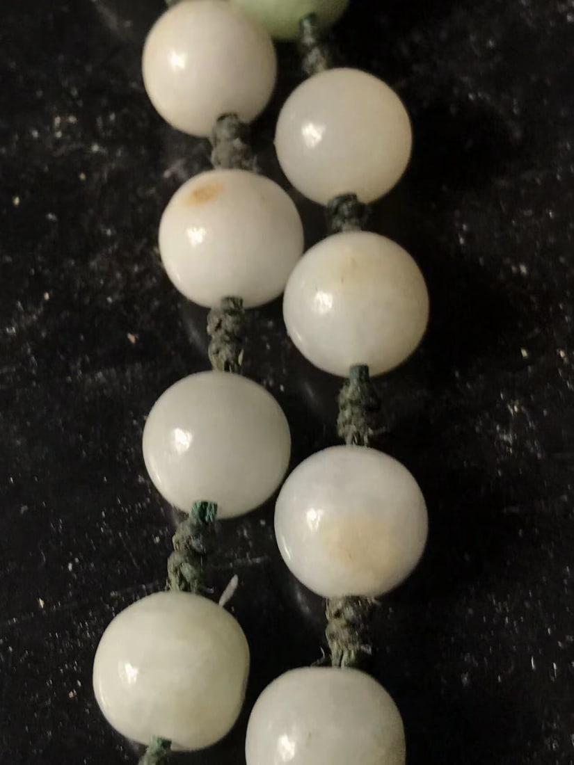 Jade necklace - 4