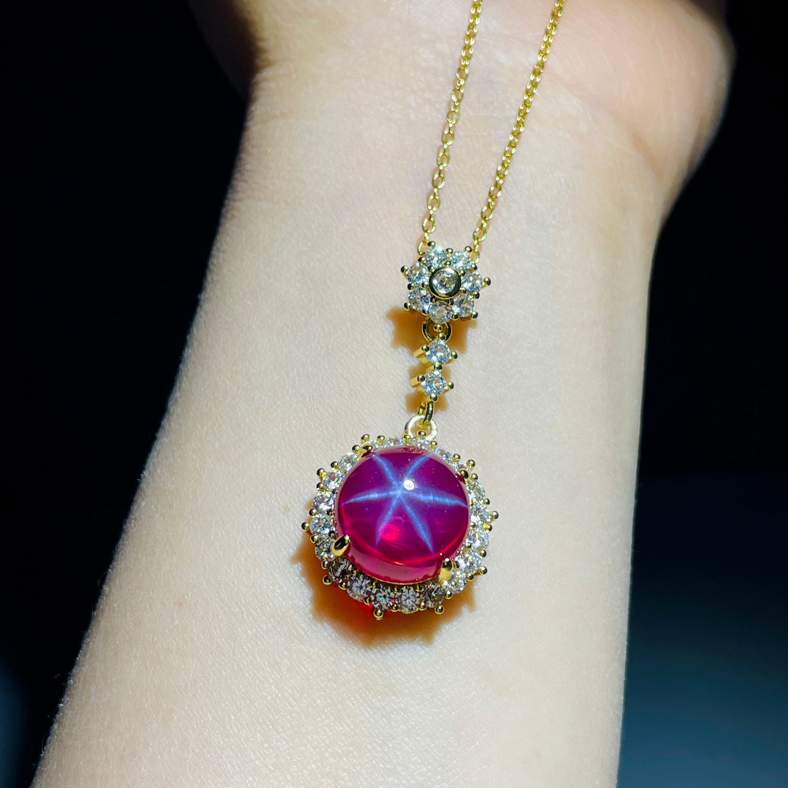 Ruby Star Gem Jewelry Set - 10
