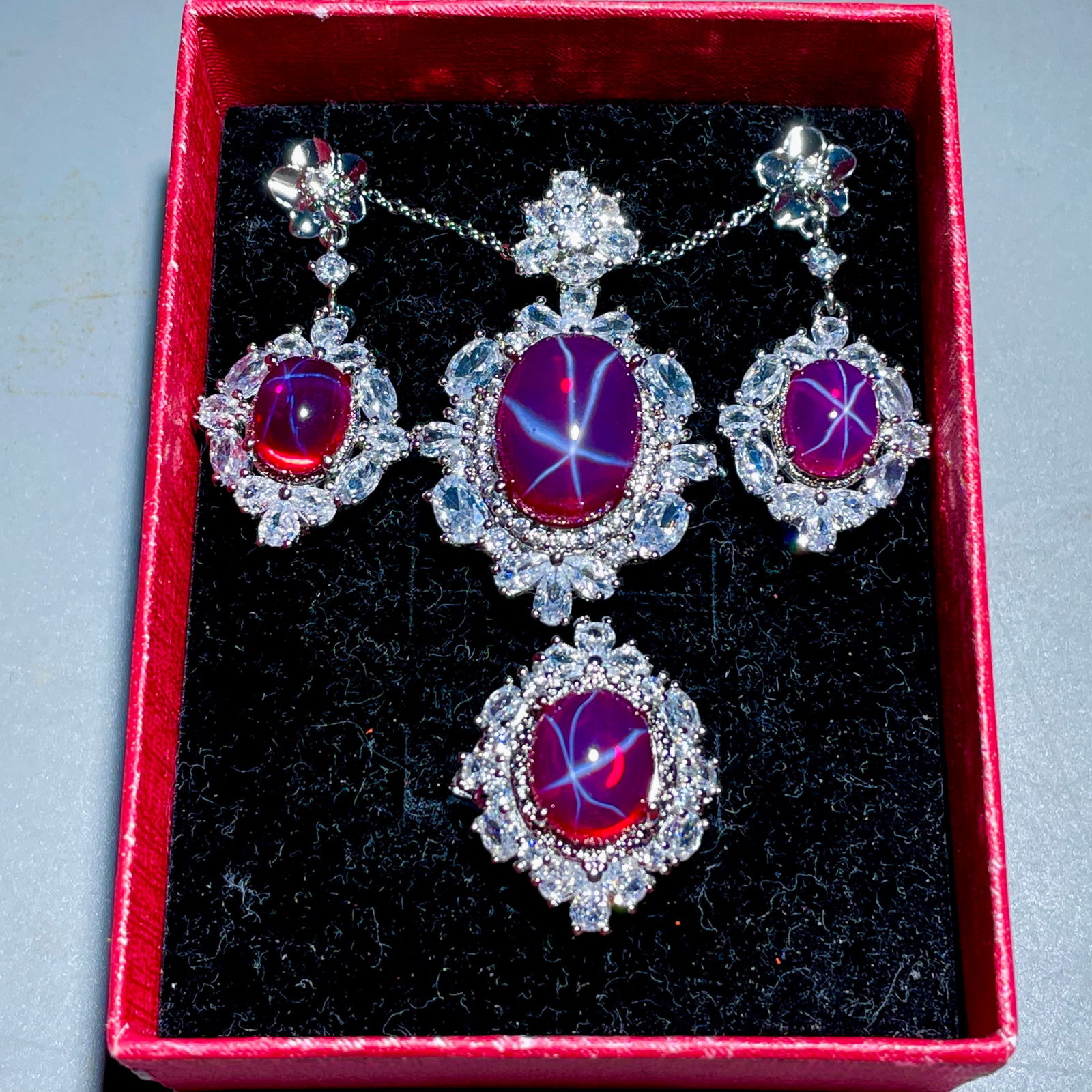 Ruby Star Gem Jewelry Set - 5