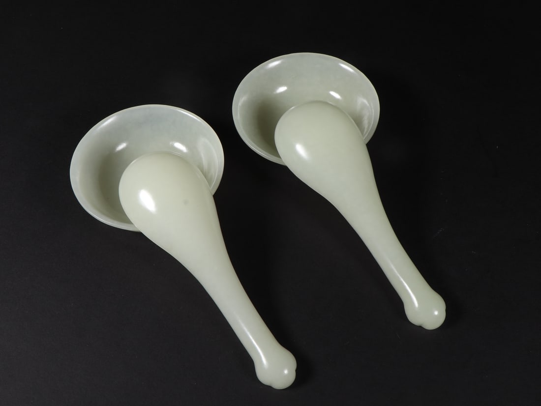 Qing Hetian Jade Tableware Set - 9