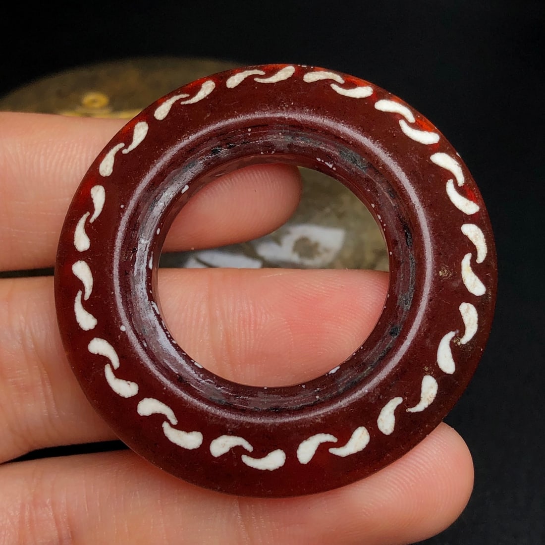 Old Agate Peace Ring - 3