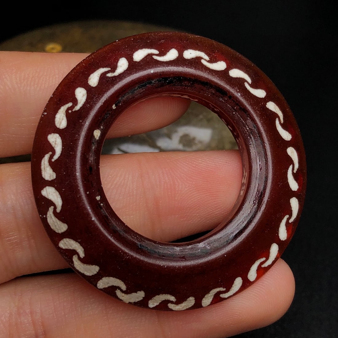 Old Agate Peace Ring - 4