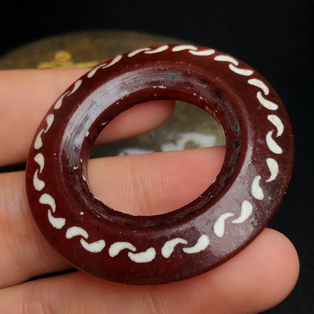 Old Agate Peace Ring - 7