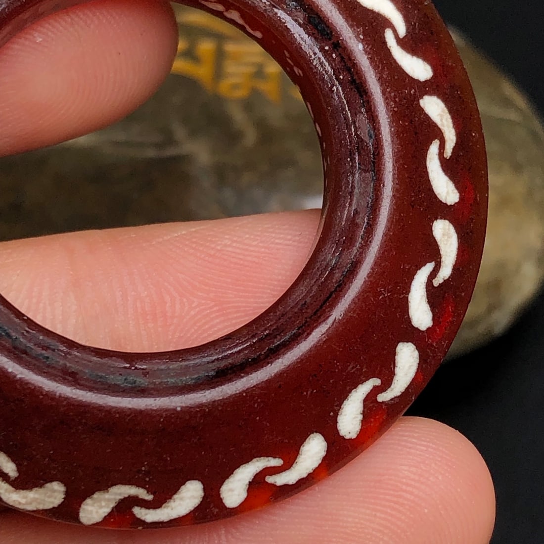 Old Agate Peace Ring - 8