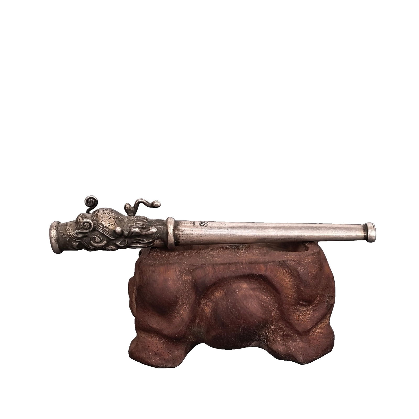 Silver carved dragon head pipe with mouthpiece. (1 of 10)