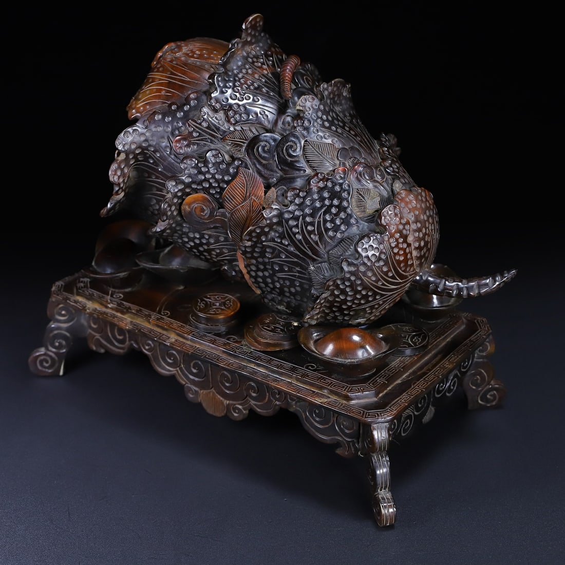 Cabbage ornament - 10