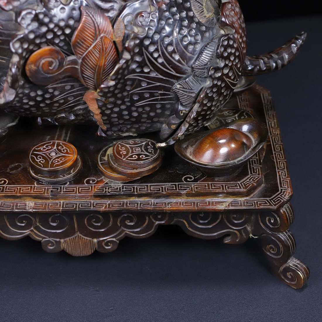 Cabbage ornament - 9