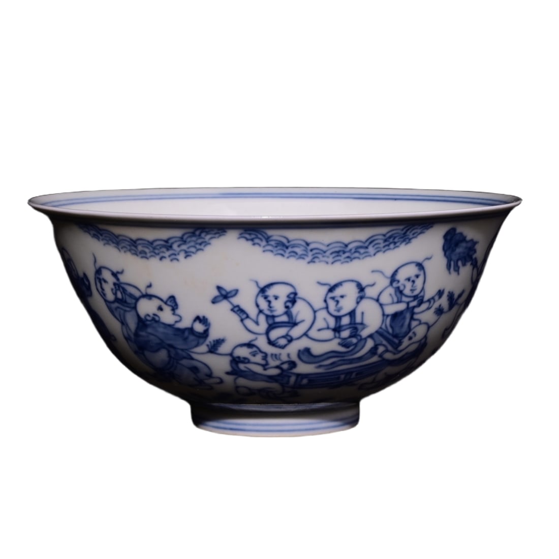 Ming Dynasty Chenghua Period blue and white porcelain bowl with boy design.: Blue and white porcelain bowl with a young boy design from the Chenghua period of the Ming Dynasty, measuring 7.3 centimeters in height and 15.6 centimeters in diameter. The delicate and vivid blue
