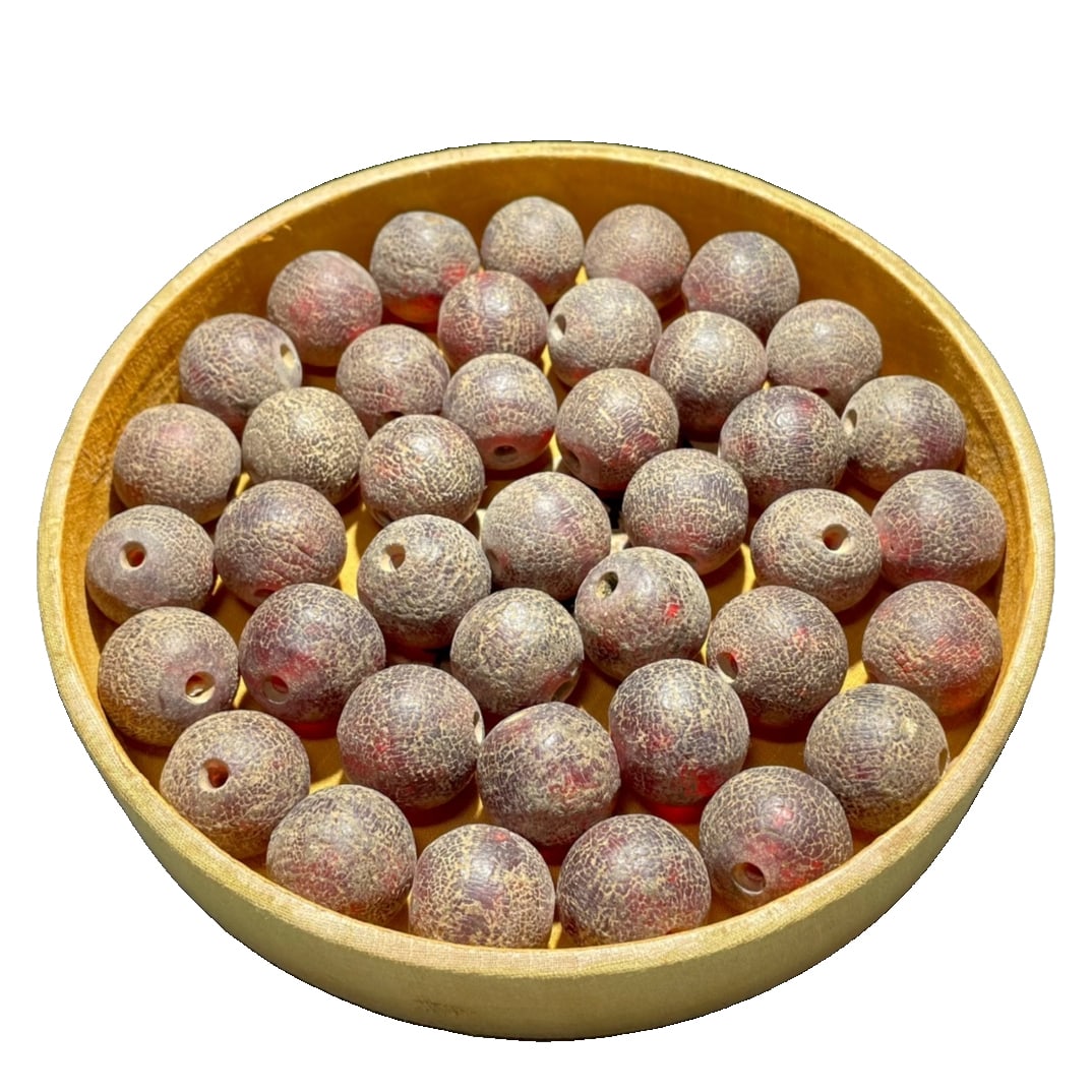 Amber beads (1 of 8)