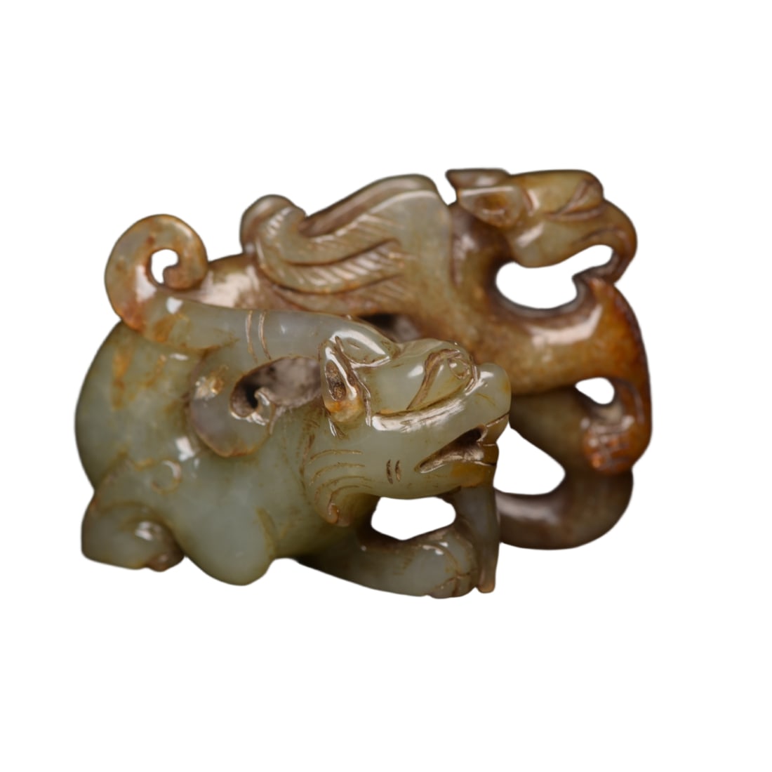 Hetian jade with dragon and phoenix symbolizing auspiciousness (1 of 10)
