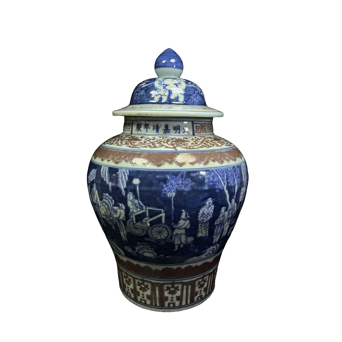 Ming Dynasty Jiajing period blue and white glazed with underglaze red story pattern large covered: This large Ming Dynasty Jiajing period blue and white porcelain jar with underglaze red decoration stands at 47 centimeters high and has a belly diameter of 29 centimeters. The vessel has a full and r