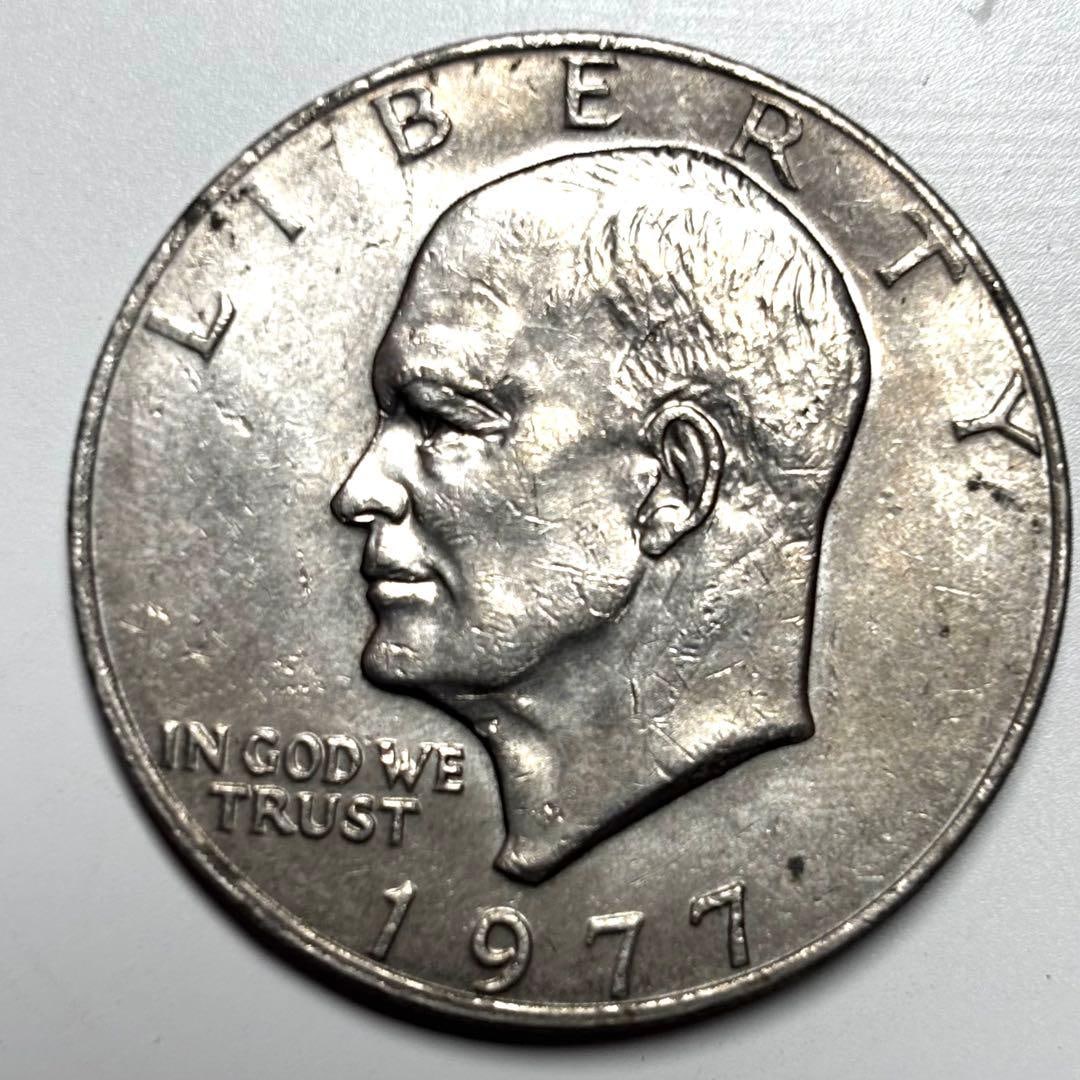 Eisenhower 1 dollar coin, American antique coin, 1977. (1 of 3)