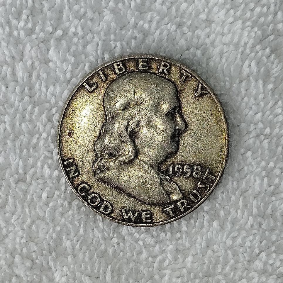 1958 Franklin Half Dollar (50 cent silver coin) (1 of 2)