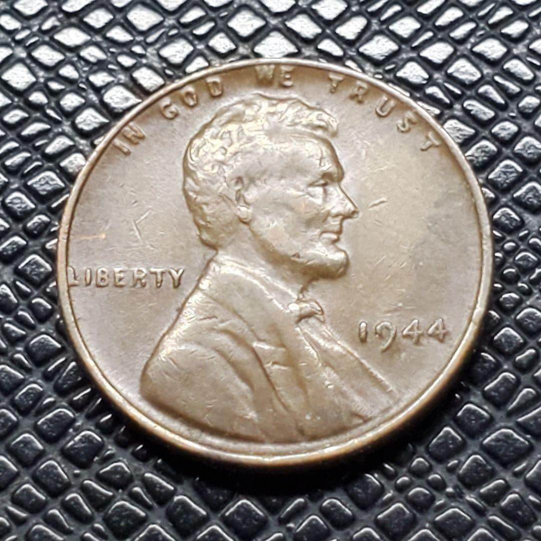 1944 American Lincoln 1 cent coin (1 of 11)