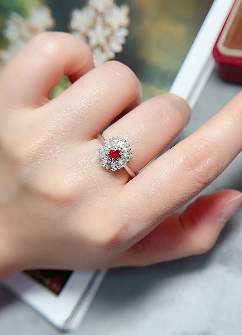 18K Gold Ruby Ring - 5