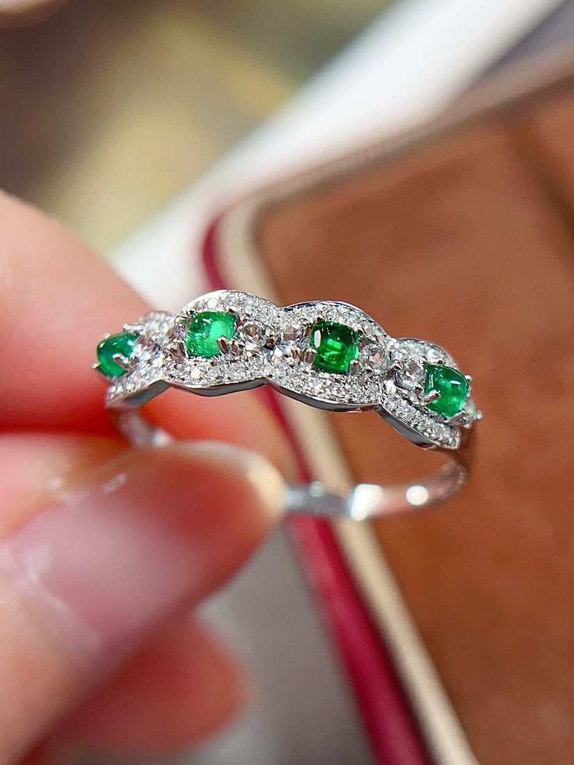 18K gold emerald ring - 4