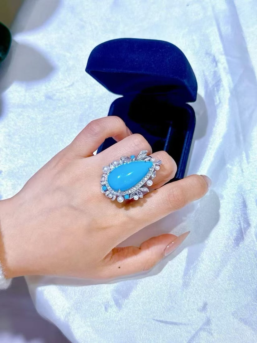 Platinum Turquoise Ring - 8