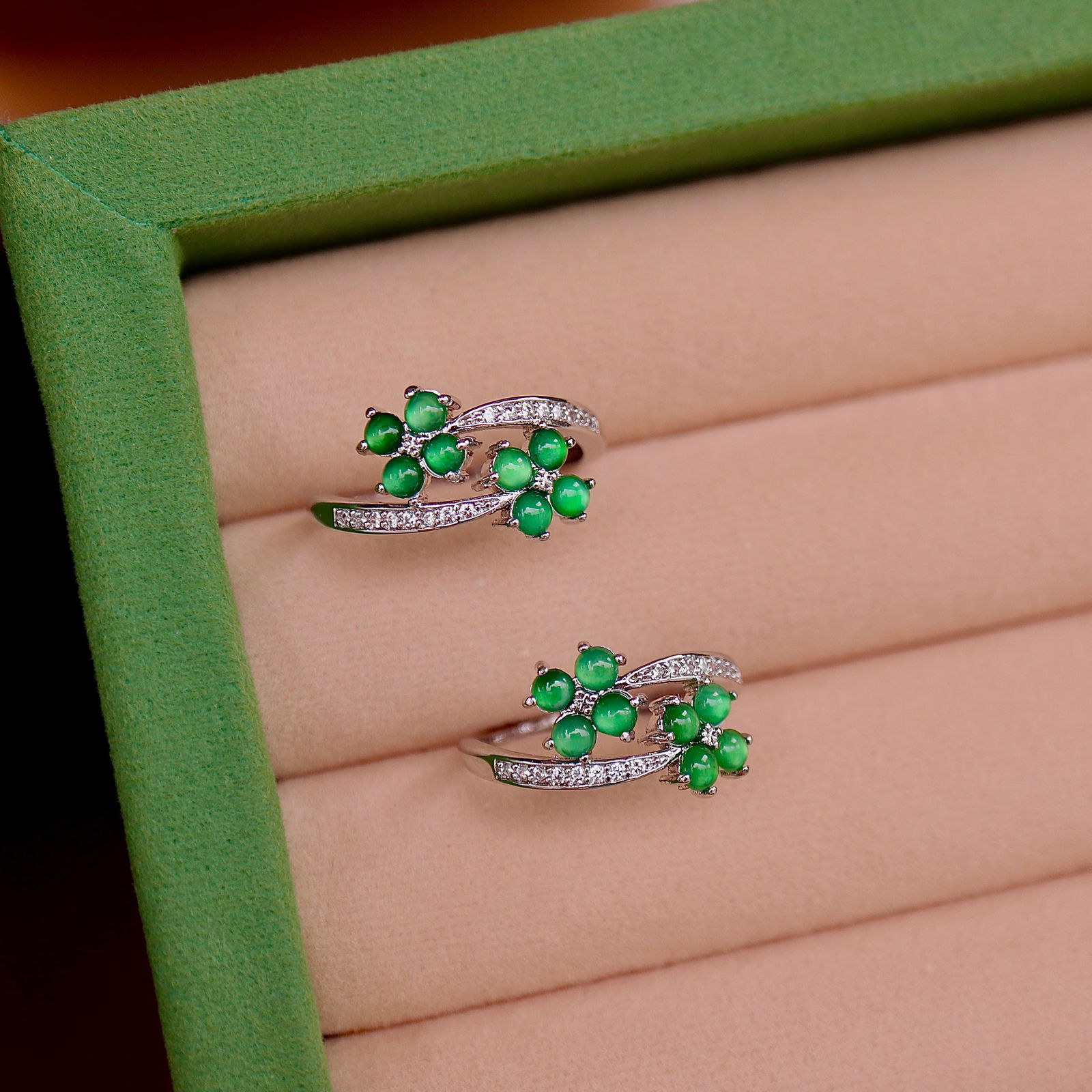 Jadeite double four-leaf clover ring - 5