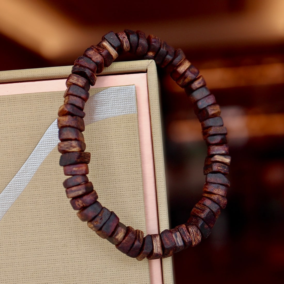 Natural Agarwood Bracelet: This natural agarwood bracelet is highly praised for its unique fragrance and rich cultural significance. Agarwood, commonly known as aloeswood, has a soft and sweet aroma that subtly changes over